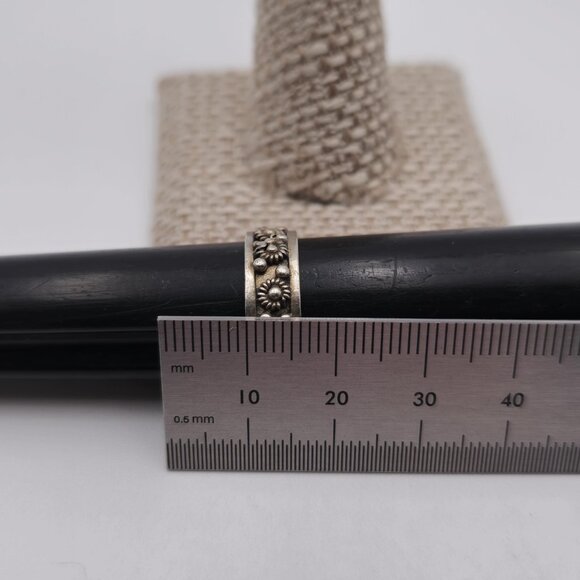 Size 7 Sterling Silver Tarnished Mexico Flower Style Ring A2536 - Picture 7 of 8